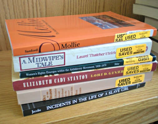 What I'm Reading Fall Semester | Scribbling in the Margins blog